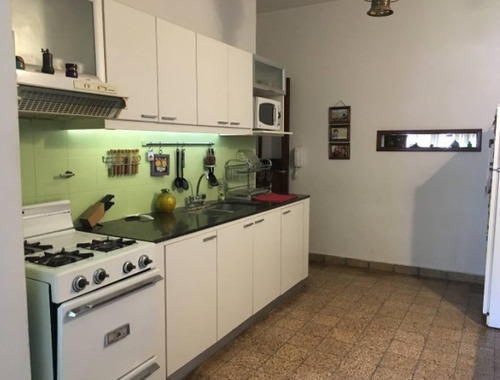 Imagen 3 de 8 de Chalet En Muy Estado Con Excelente Ubicacion