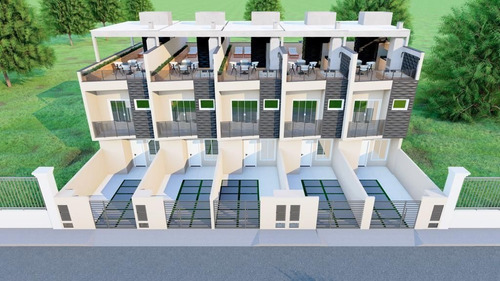 Imagem 4 de 6 de Lindos Sobrados Triplex Em Porto Belo/sc - 866