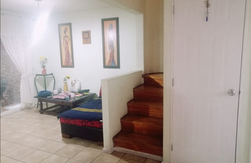 Imagen 8 de 18 de Hermosa Casa De 2 Pisos 3d/3b En Condominio, Puente Alto