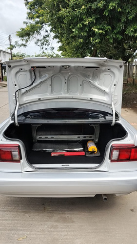 Nissan Sentra 1.6 B13