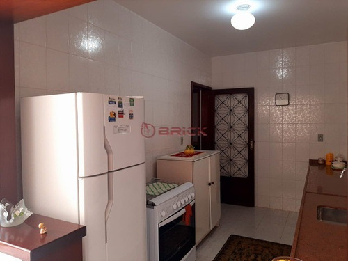 Imagem 25 de 30 de Casa Com 4 Dormitórios, 260 M², R$ 420.000 - Santa Rita - Teresópolis/rj. - Ca01671 - 69297224