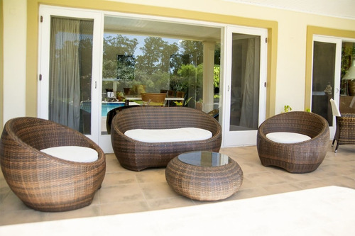 Casa En Venta De 3 Dormitorios En Beverly Hills