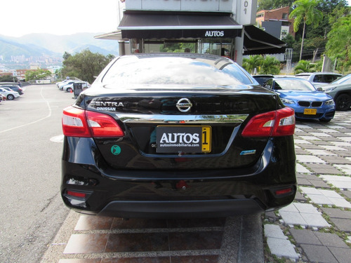 Nissan Sentra At Sedan Cc1800