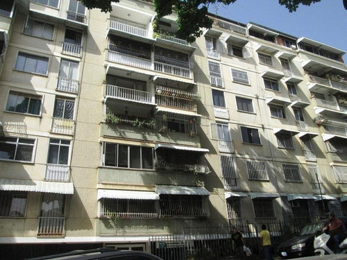 Venta Apartamento En Colinas De Bello Monte Am 22-9425