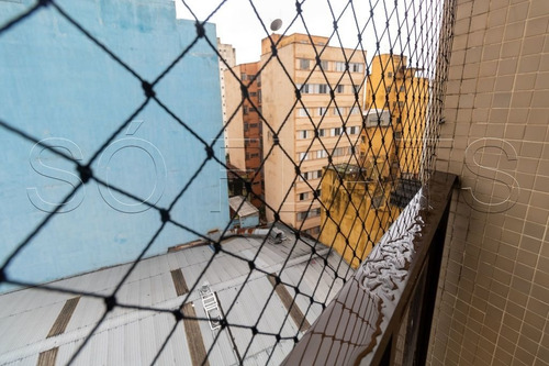 Imagem 13 de 15 de Flat No Centro A Venda Totalmente Mobiliado E Com Serviços. - Sf25498