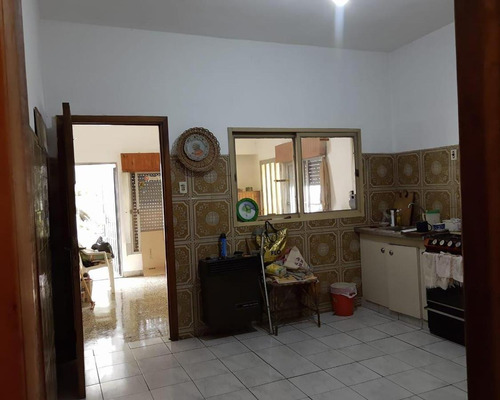 Venta Casa 3 Ambientes En Banfield