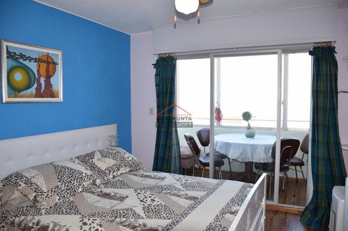 Apartamento De 1 Dormitorio En Península - Ref: 5136