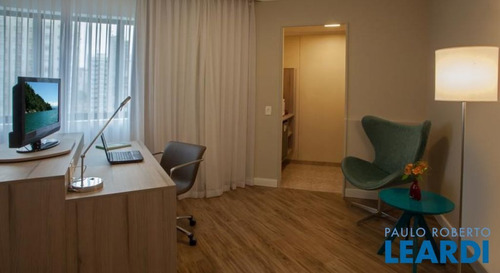 Flat - Jardim América - Sp - 395053