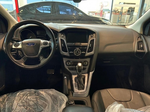 New Focus Sedan Titanium 2.0 16v(flexone)(psh) 2013/2014