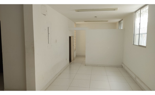 Venta - Casa Oficinas - Chuchurubi - Montería