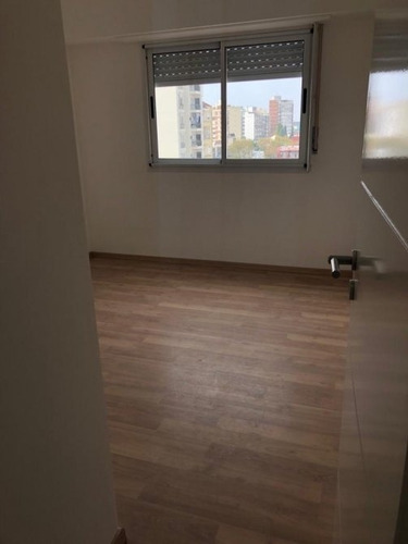Imagen 9 de 14 de Departamento En Venta En Lanus Oeste