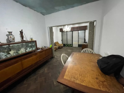 2 Locales Alquilados Y Una Casa De Altos Sobre Carlos M Ramirez