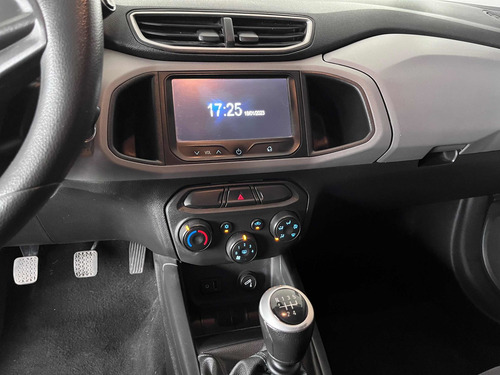 Imagen 15 de 25 de Chevrolet Onix 2015 1.4 Lt Mt 98cv Autoargentina