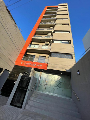 Vergara 1471, 9no. B, Banfield Este  Excelente Departamento Monoambiente