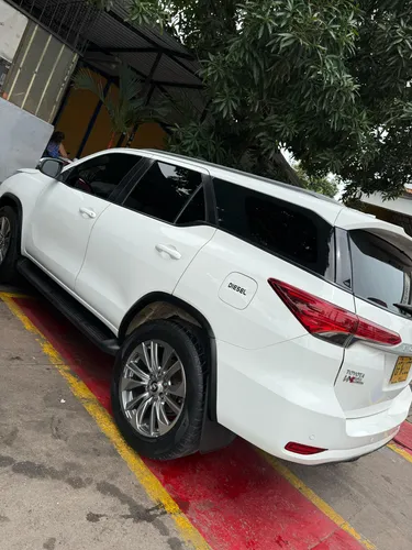 Toyota Fortuner 2.4 Street At 7As