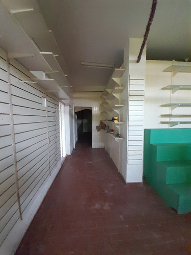 Venta Local Comercial Zona Sur Con Cochera