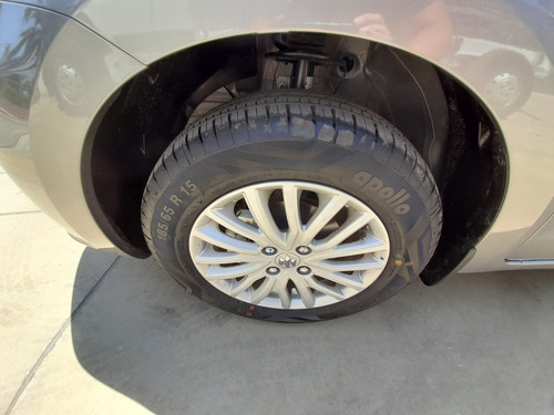 Imagen 10 de 15 de Suzuki Dzire Gl Sport 1.2
