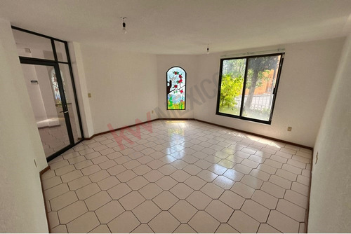 Amplia Casa En Venta En Loma Dorada Con Vista A Los Arcos