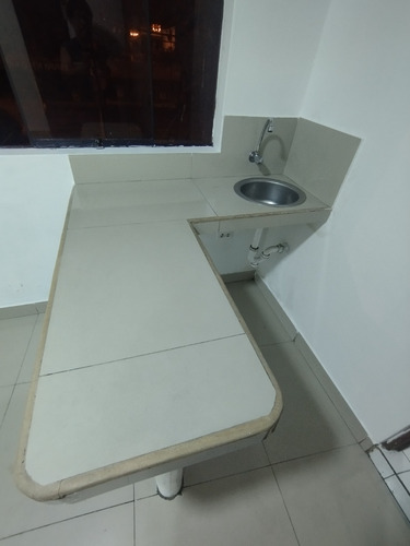 Departamento En San Borja, Mini Departamento En San Borja, Departamentos En San Borja, En Avenida Rosa Toro Cuadra 9 Cruce Con Canada Cuadra 35, Excelente Zona Comercial Todo A La Mano