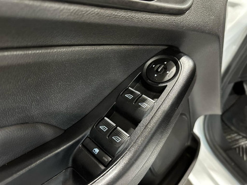 Ford Fiesta 1.6 TI-VCT FLEX TITANIUM POWERSHIFT