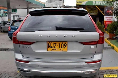 Volvo XC60 2.0 Recharge Plus T8 Hibrido At