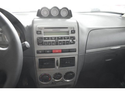 Imagem 5 de 10 de Strada 1.8 Mpi Adventure Locker Ce 16v Flex 2p Manual
