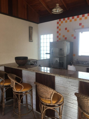 Imagem 30 de 30 de Casa 3 Dormitorios Com Terraço 250m² Balneário Camboriu. Barra Norte- Estuda Permuta Menor Valor - C484 - 34309345