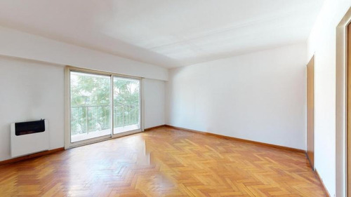 Departamento Venta 2 Dormitorios, 2 Baños Y Cochera Cubierta-93 Mts 2 Al Frente- La Plata