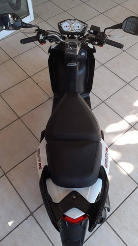 Imagen 12 de 16 de Kymco Agility Rs 125 $63.800 X 12 Cuotas