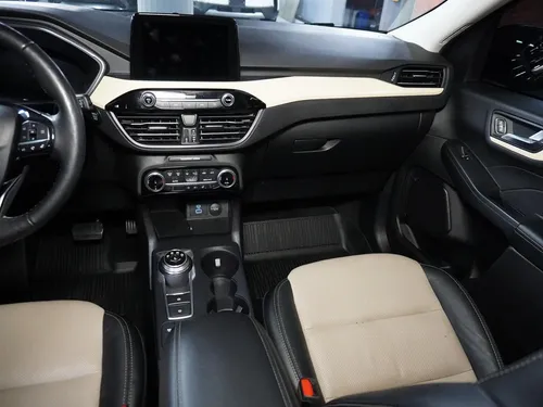 Ford New Escape Titanium 2.5 Hev Automatica 4x2 Hibrida