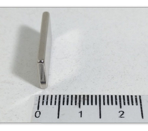 Imã De Neodímio / Super Forte / 20mm X 10mm X 2mm 10 Peças