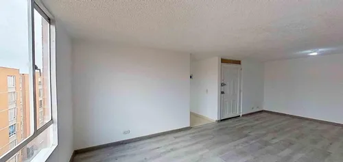 Apartamento Para Venta En Los Laureles (15913144230).