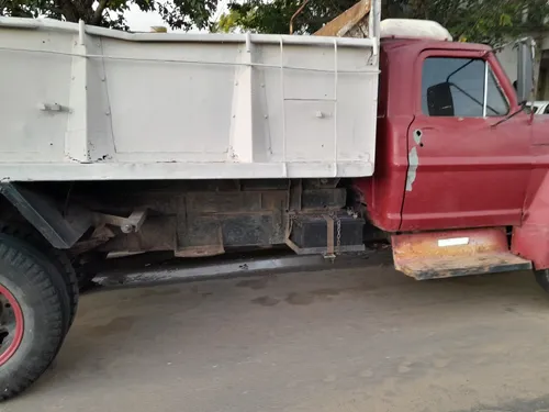 Ford 700 Volcador