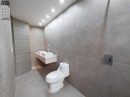 Imagen 18 de 22 de Casa En Venta En Club De Golf México