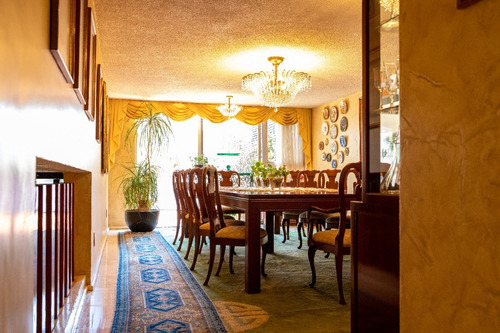 Imagen 13 de 30 de Residencia En Venta Con Acabados De Lujo & Jardín
