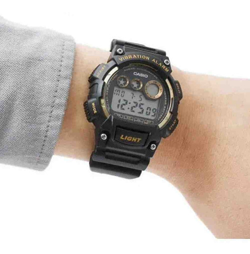 Relógio Masculino Casio Digital W-735h-1a2vdf-sc - Preto Bisel Preto e dourado Fundo Cinza