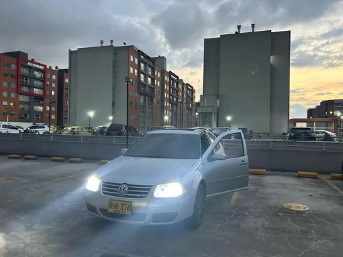Jetta Modelo 2011, Automático - Triptonico