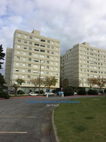 J.s. Venta Apartamento, 2 Dormitorios, Maldonado
