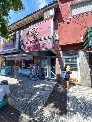 Alquiler Local Comercial, En Planta Baja 80 M2.