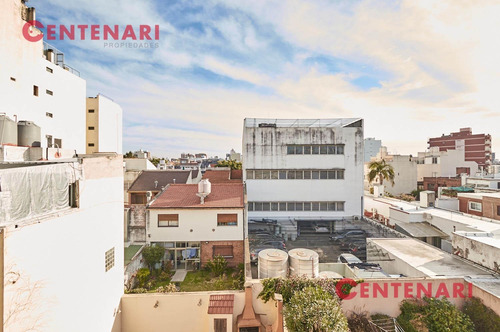 Venta - Departamento - Coghlan - 2 Ambientes - Gran Terraza Propia