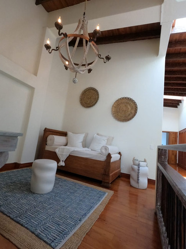 Se Vende Exclusiva Casa Campestre En El Alto Del Escobero Envigado!