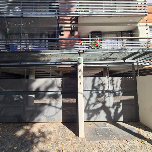 Cochera En San Isidro A 4 Cuadras De Centenario Y Estación