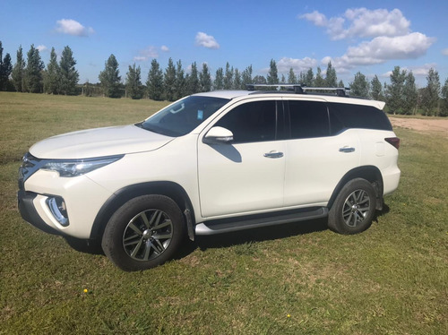 Toyota Sw4 2.8 Srx 177cv 4x4 7as At 2017