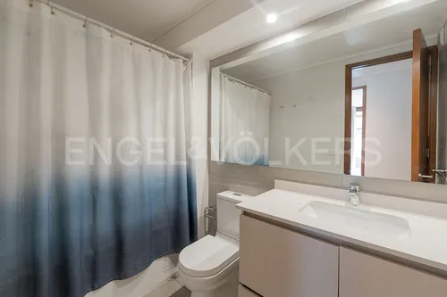 Moderno Departamento En Sector Residencial