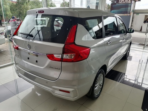 Imagen 6 de 15 de Suzuki Ertiga Glx