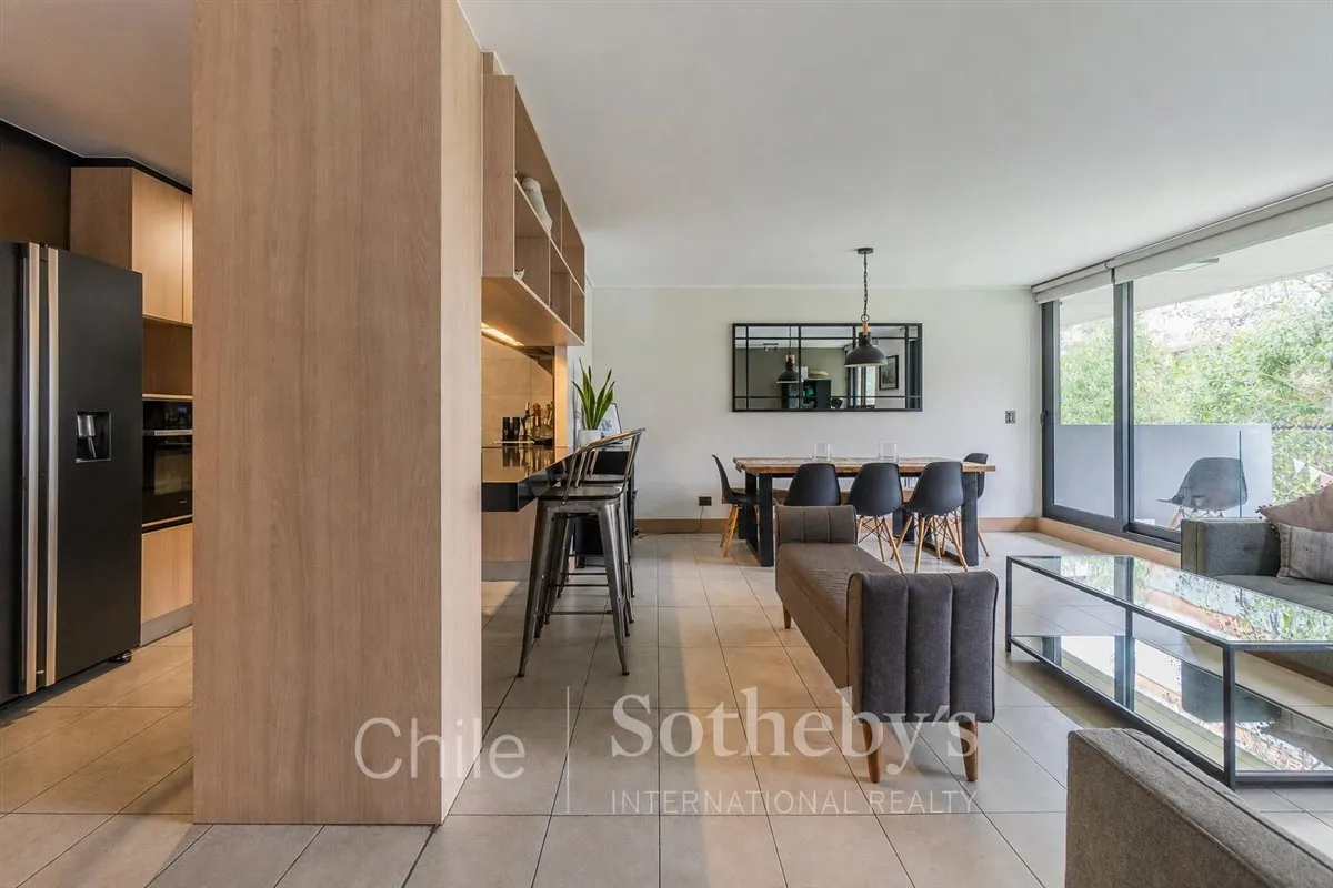 Imagen 1 de 24 de En Venta Departamento Dúplex Con Jardín, 3d 2b, En Vitacura