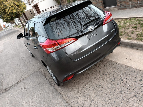 Toyota Yaris 1.5 107cv Xls Cvt