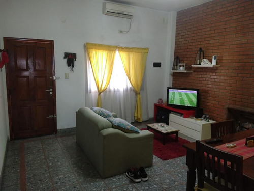 Imagen 8 de 17 de Casa 3 Ambientes Parquizado Y Cochera