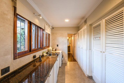 Imagen 15 de 30 de Casa De 5 Dormitorios En Venta Con Pileta En Fisherton Rosario