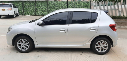 Renault Sandero 2016 1.6 Intens / At